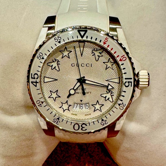 GUCCI YA136337 Unisex Dive White Wristwatch 40mm Men’s Women’s Quartz Perfect!! - Picture 1 of 11